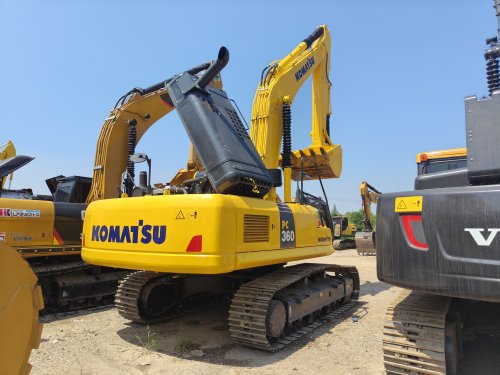 Ultimate Guide to Komatsu Excavators: Prices, Models, and Special Features